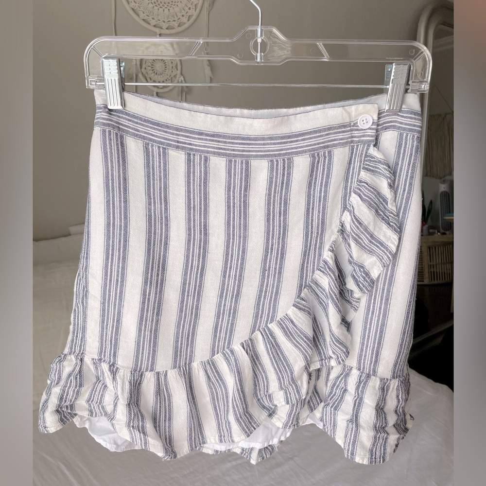 Rails Ruffled wrap around skirt - Picture 5 of 9